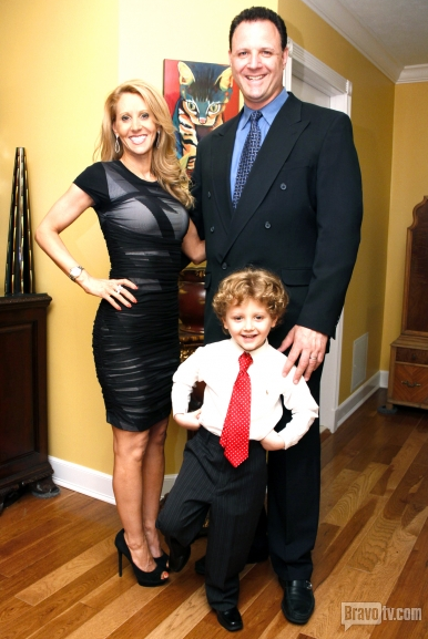 Illustration for article titled Meet the Assholes of Bravo's 'Extreme Guide to Parenting'